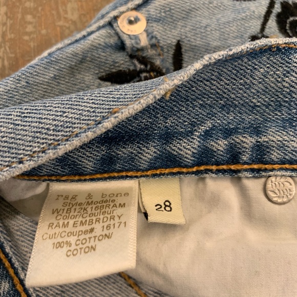 ❌SOLD❌Revolve Rag-Bone Dive Skirt in Ram Embroider - Picture 6 of 8